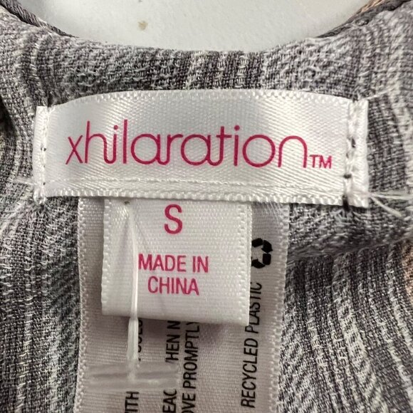 Xhilaration Women's Sleeveless Striped Wide Leg Jumpsuit Size Small Pockets - Picture 8 of 9